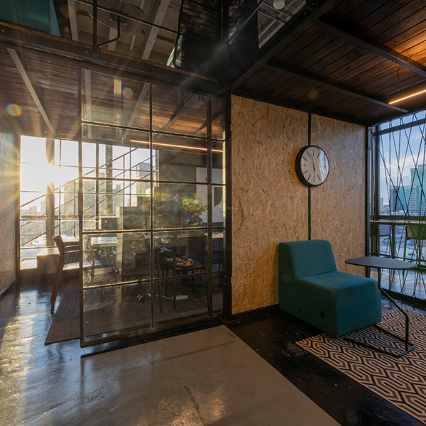 004 TM CATEGORY SLIDES